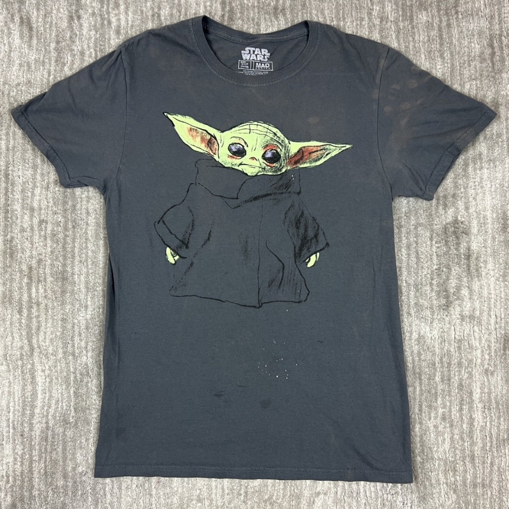 Star Wars, Yoda Gray T-Shirt Size Small
